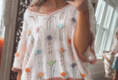 Delicacy Embroidered Flowers Colorblock Edge Hollowed Sweater
