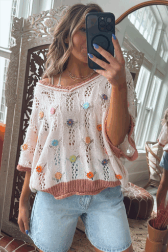 Delicacy Embroidered Flowers Colorblock Edge Hollowed Sweater
