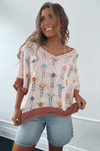 Delicacy Embroidered Flowers Colorblock Edge Hollowed Sweater
